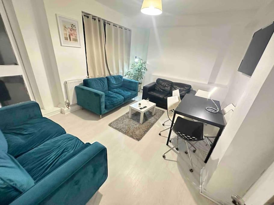 3 Bedroom Flat Kings Cross London Exterior photo